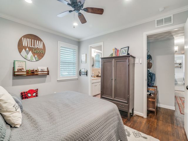 2505 Fenestra Drive, Dallas, TX 75228