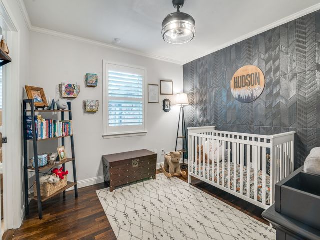 2505 Fenestra Drive, Dallas, TX 75228