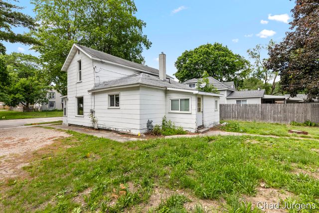 516 N Michigan Avenue, Big Rapids, MI 49307