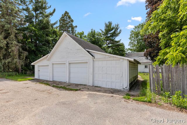 516 N Michigan Avenue, Big Rapids, MI 49307