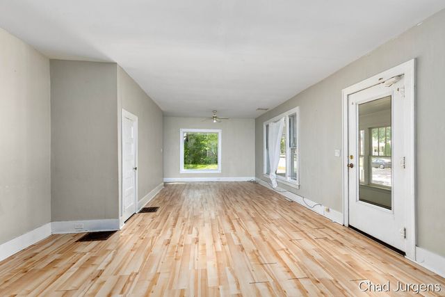516 N Michigan Avenue, Big Rapids, MI 49307