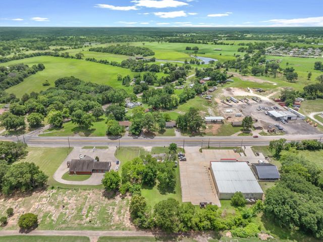 410 W Pine St Street, Edgewood, TX 75117