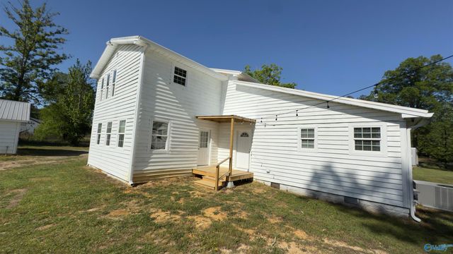 1505 Pleasant Valley Road, Rainbow City, AL 35906