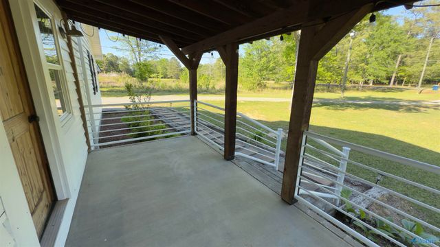 1505 Pleasant Valley Road, Rainbow City, AL 35906