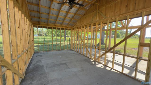 1505 Pleasant Valley Road, Rainbow City, AL 35906