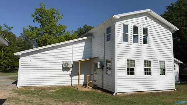 1505 Pleasant Valley Road, Rainbow City, AL 35906