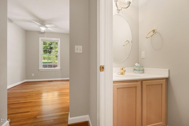 209 Cobblestone Drive, Chapel Hill, NC 27516