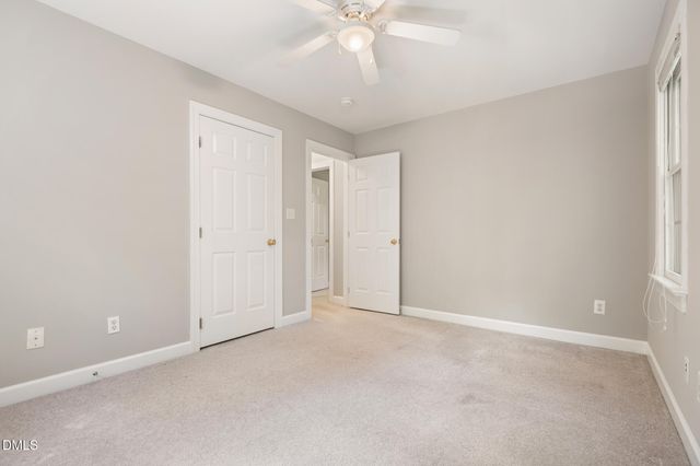 209 Cobblestone Drive, Chapel Hill, NC 27516