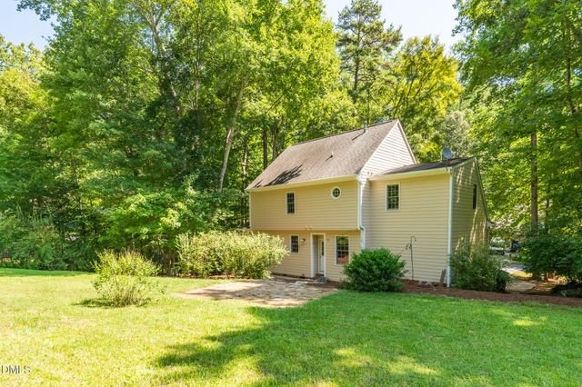 209 Cobblestone Drive, Chapel Hill, NC 27516