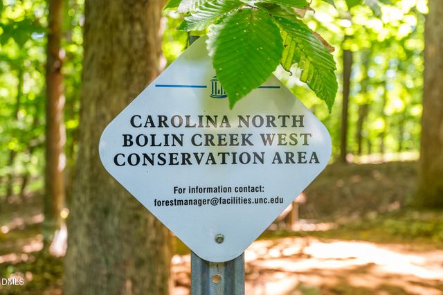 209 Cobblestone Drive, Chapel Hill, NC 27516