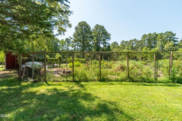 209 Cobblestone Drive, Chapel Hill, NC 27516