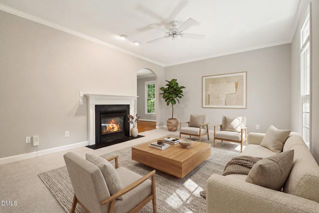 209 Cobblestone Drive, Chapel Hill, NC 27516