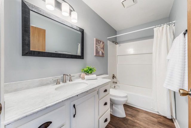 249 S 1ST STREET, Winneconne, WI 54986