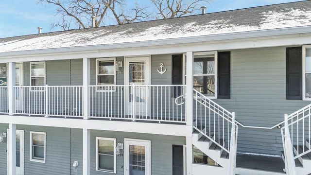 249 S 1ST STREET, Winneconne, WI 54986