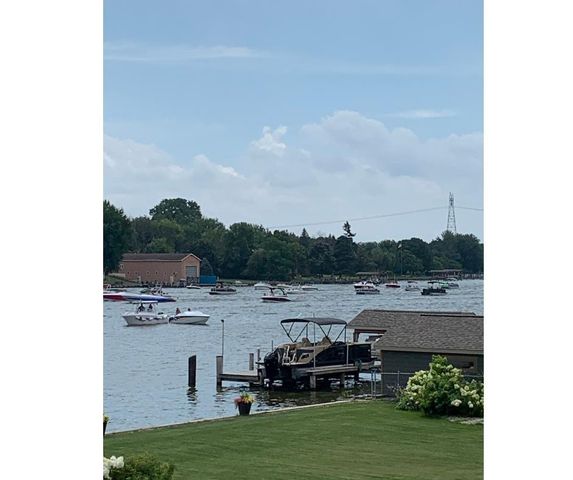 249 S 1ST STREET, Winneconne, WI 54986