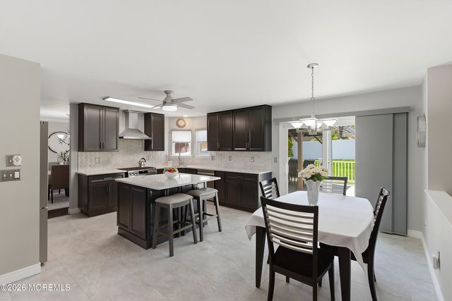 184 Barracuda Road, Manahawkin, NJ 08050