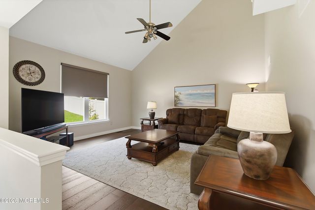 184 Barracuda Road, Manahawkin, NJ 08050