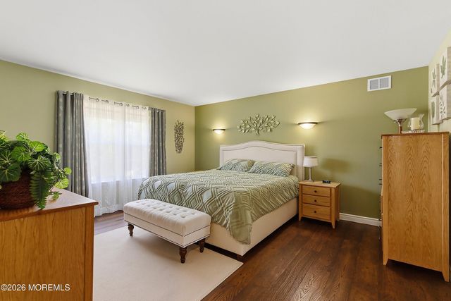 184 Barracuda Road, Manahawkin, NJ 08050