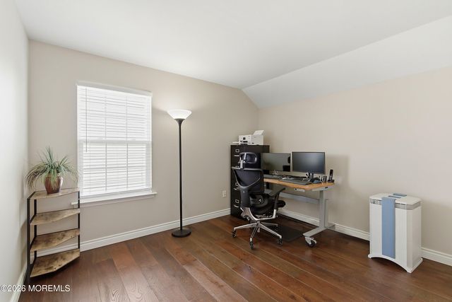 184 Barracuda Road, Manahawkin, NJ 08050