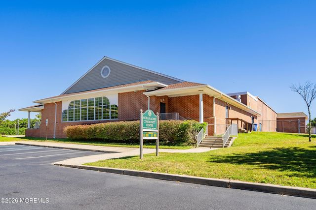 184 Barracuda Road, Manahawkin, NJ 08050