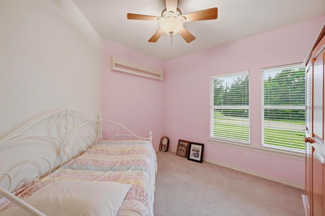 66 Tucker Street, Pottsboro, TX 75076