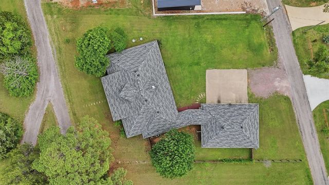 66 Tucker Street, Pottsboro, TX 75076