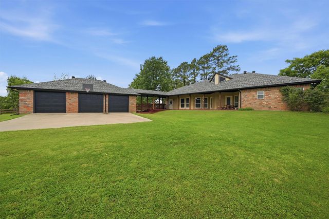 66 Tucker Street, Pottsboro, TX 75076