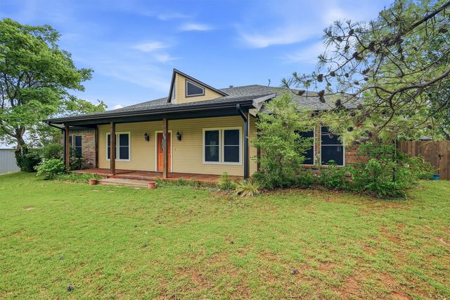 66 Tucker Street, Pottsboro, TX 75076