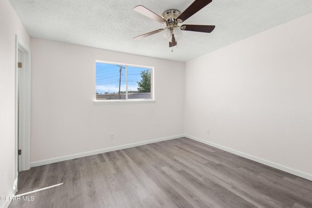10445 OMEGA Circle, El Paso, TX 79924