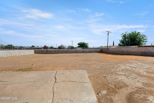 10445 OMEGA Circle, El Paso, TX 79924
