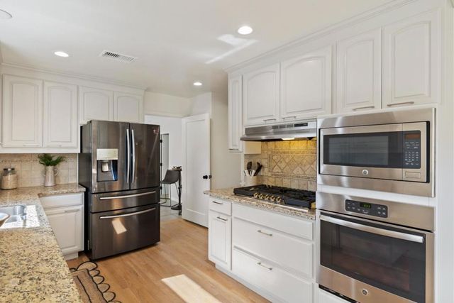 1666 Jolly Court, Los Altos, CA 94024