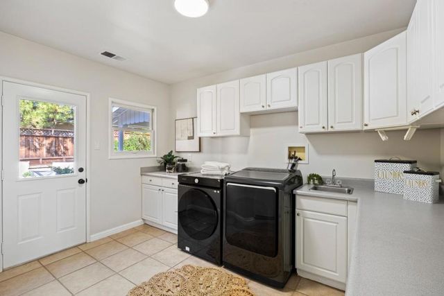 1666 Jolly Court, Los Altos, CA 94024