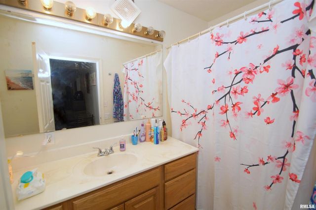 705 BRADY Street, Davenport, IA 52803