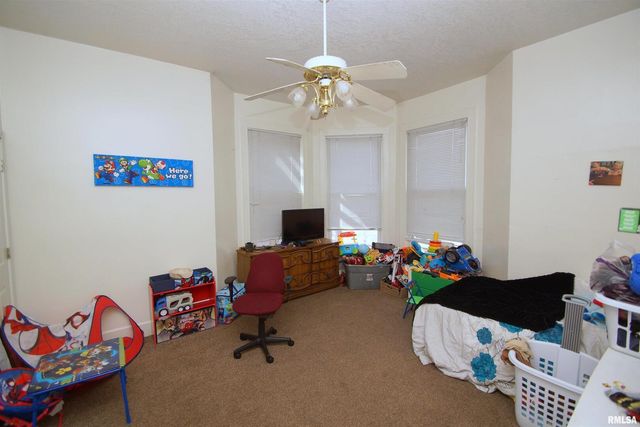 705 BRADY Street, Davenport, IA 52803