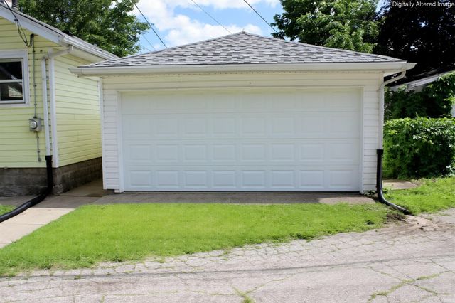 1216 E 3Rd Street, Mishawaka, IN 46544