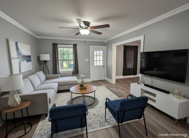 1216 E 3Rd Street, Mishawaka, IN 46544