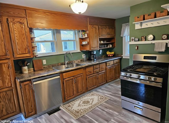 1216 E 3Rd Street, Mishawaka, IN 46544