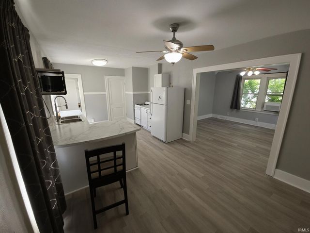 1216 E 3Rd Street, Mishawaka, IN 46544