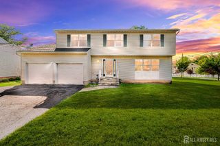 9 poplar Road, Piscataway, NJ 08854