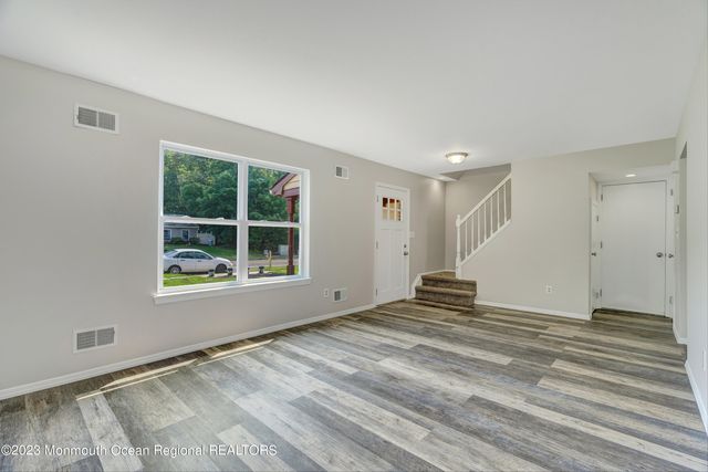 103 Barnegat Boulevard S, Barnegat, NJ 08005