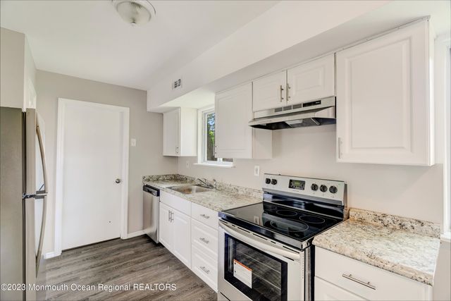 103 Barnegat Boulevard S, Barnegat, NJ 08005