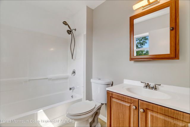 103 Barnegat Boulevard S, Barnegat, NJ 08005