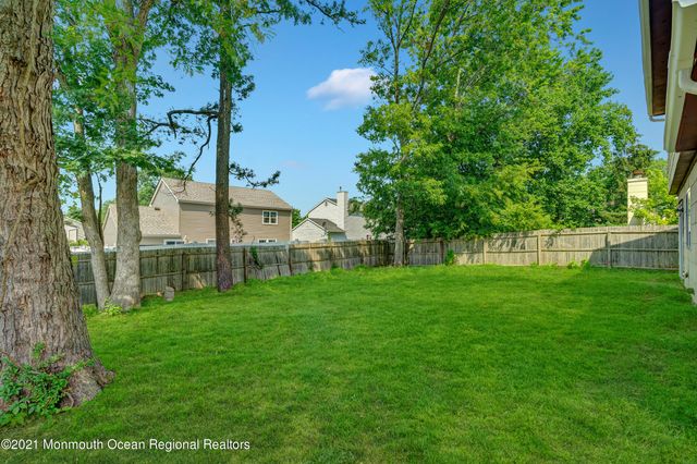 103 Barnegat Boulevard S, Barnegat, NJ 08005