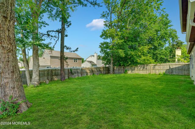 103 Barnegat Boulevard S, Barnegat, NJ 08005