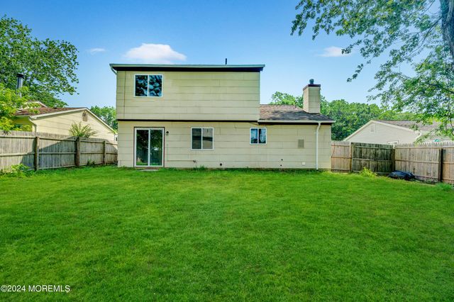 103 Barnegat Boulevard S, Barnegat, NJ 08005