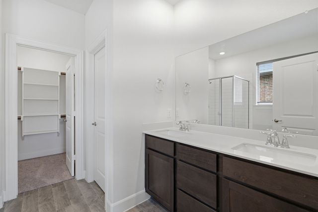11136 Gold Pan Trail, Aubrey, TX 76227