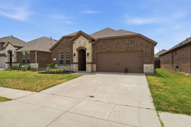 11136 Gold Pan Trail, Aubrey, TX 76227