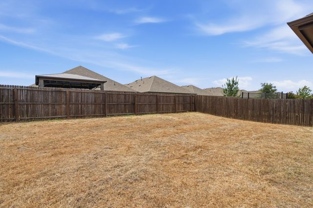 11136 Gold Pan Trail, Aubrey, TX 76227