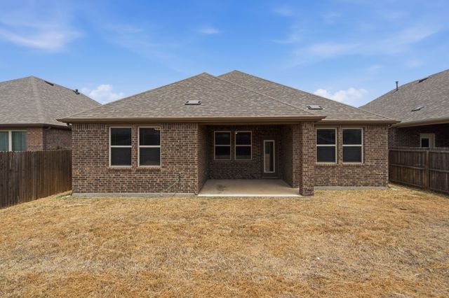 11136 Gold Pan Trail, Aubrey, TX 76227