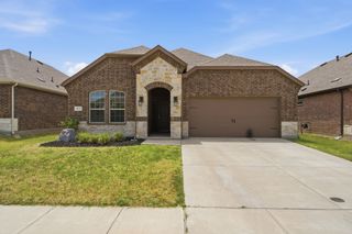 11136 Gold Pan Trail, Aubrey, TX 76227